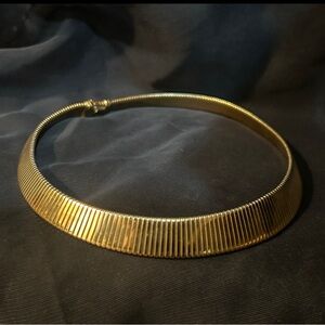 Vintage Elegant Gold Choker Necklace